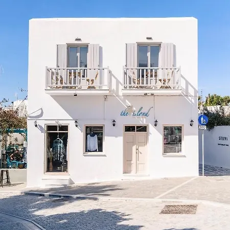 Apartment Brand New Cozy With Balcony At The Center Of *